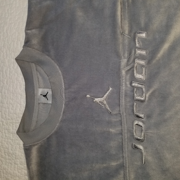 Nike Air Jordan 17 COOL GRAY Velour Sweatshirt and Pants - Picture 13 of 16